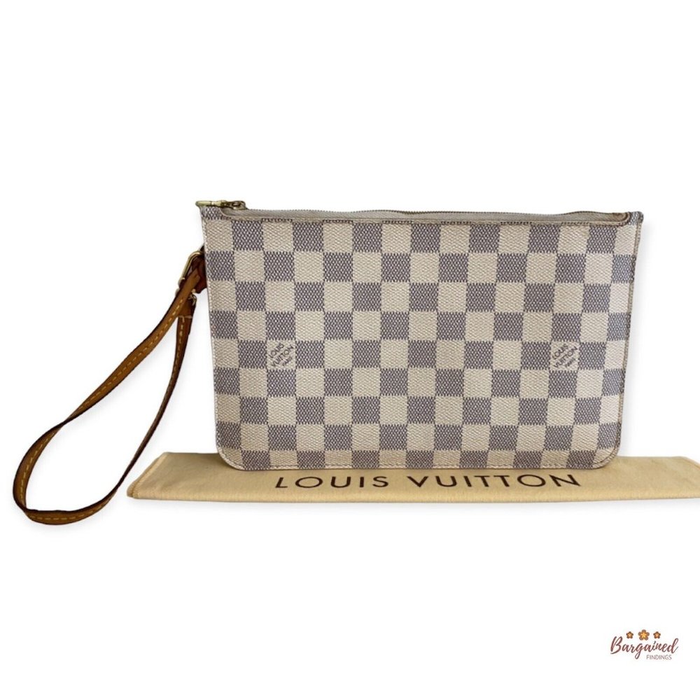 Authentic LOUIS VUITTON Damier Azur Canvas Neverfull Pochette Zippered Clutch